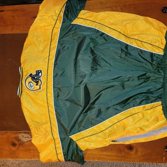 Green Bay Packers pull over - Picture 4 of 5
